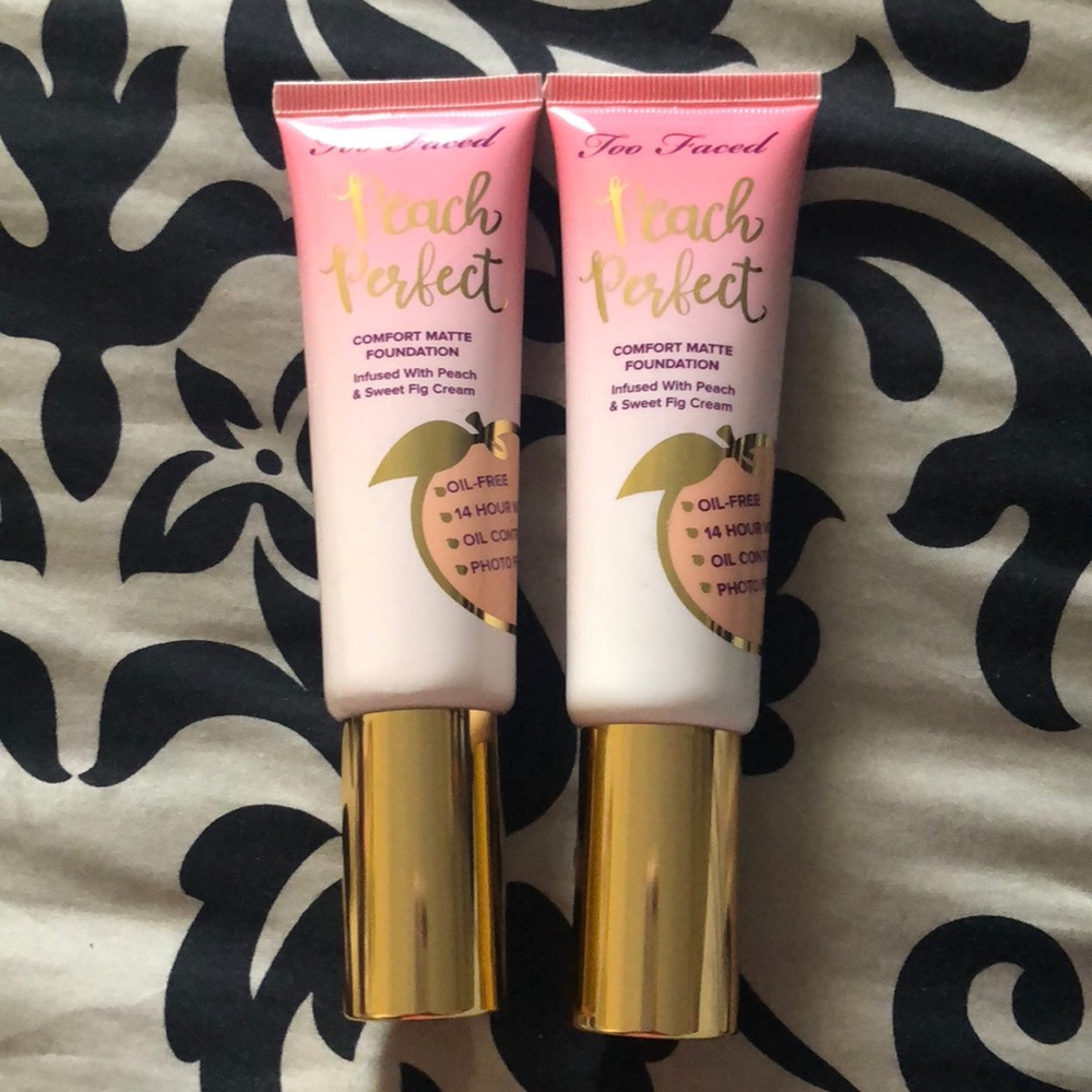 Too Faced Peach Perfect Foundation - Picture 1 of 3